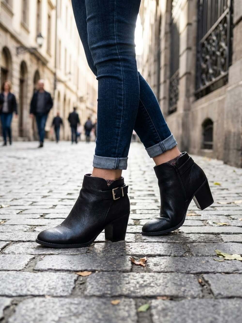Express Black Faux Leather Ankle Boots Booties with Buckle & Side Zipper Size 8